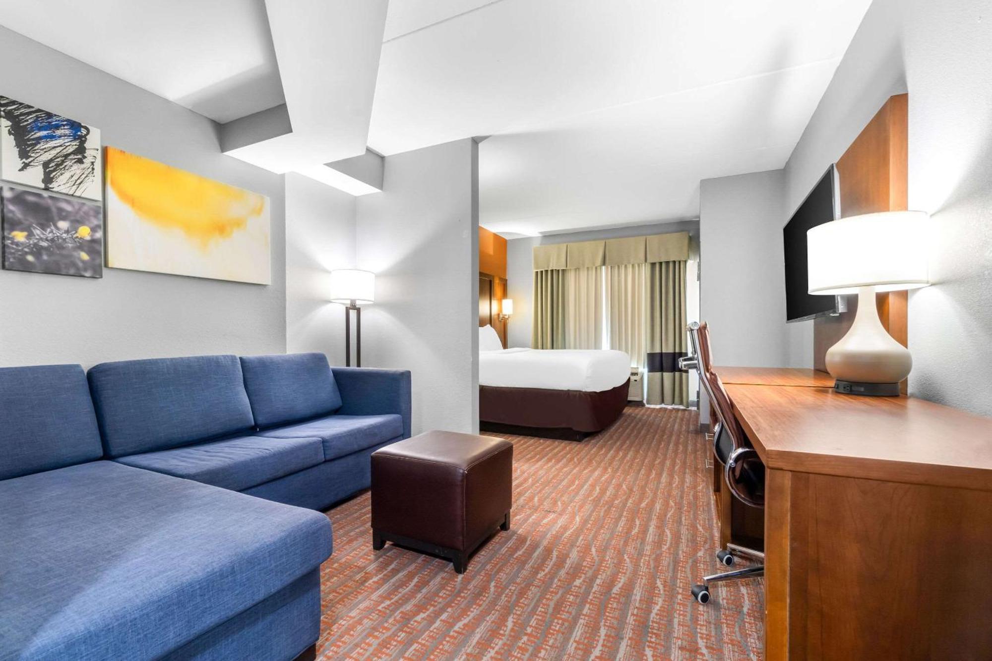 คอมฟอร์ต สวีท แจ็คสัน I-40 Hotel ภายนอก รูปภาพ
