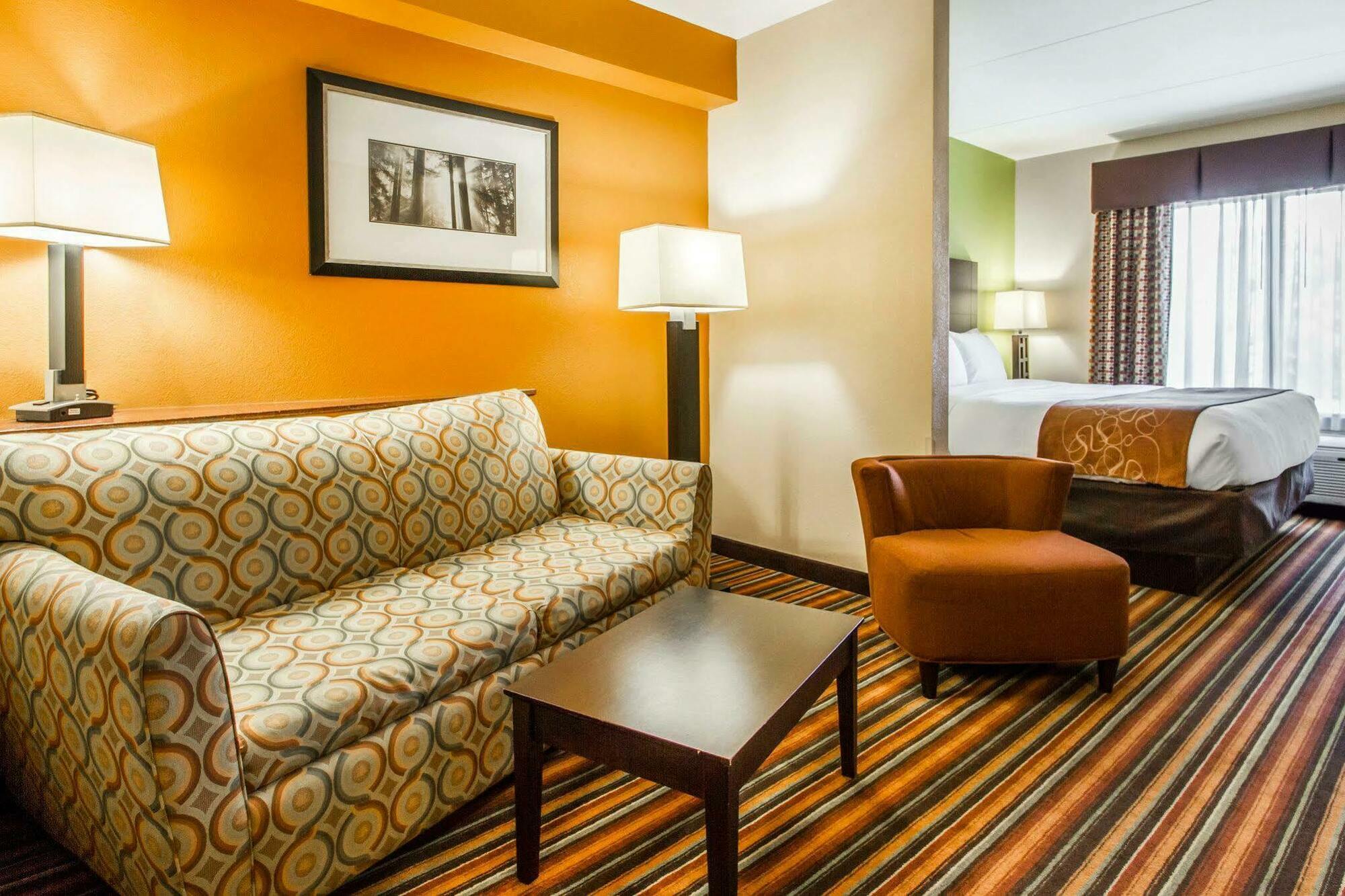 คอมฟอร์ต สวีท แจ็คสัน I-40 Hotel ภายนอก รูปภาพ